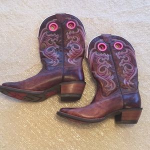 Women’s ariat boots, size 8